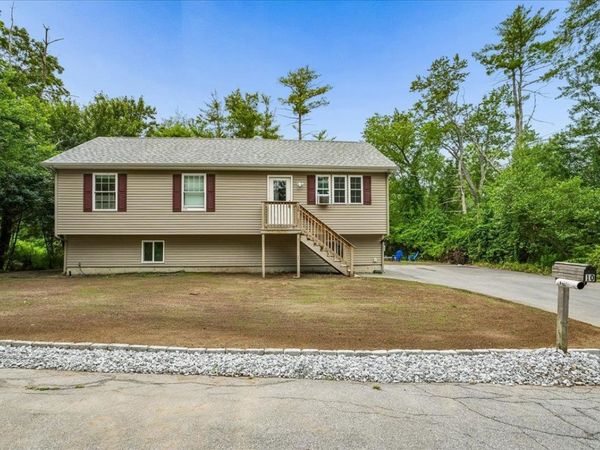 10 Patricia Avenue, Raymond, NH 03077
