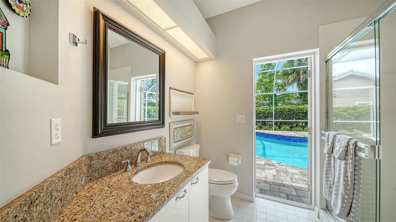 4322 Highland Oaks Circle , Sarasota, FL 34235 Photo