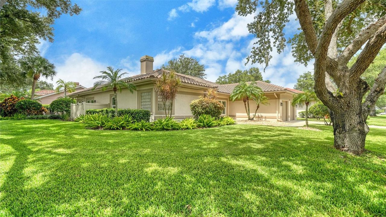 4322 Highland Oaks Circle , Sarasota, FL 34235 Photo