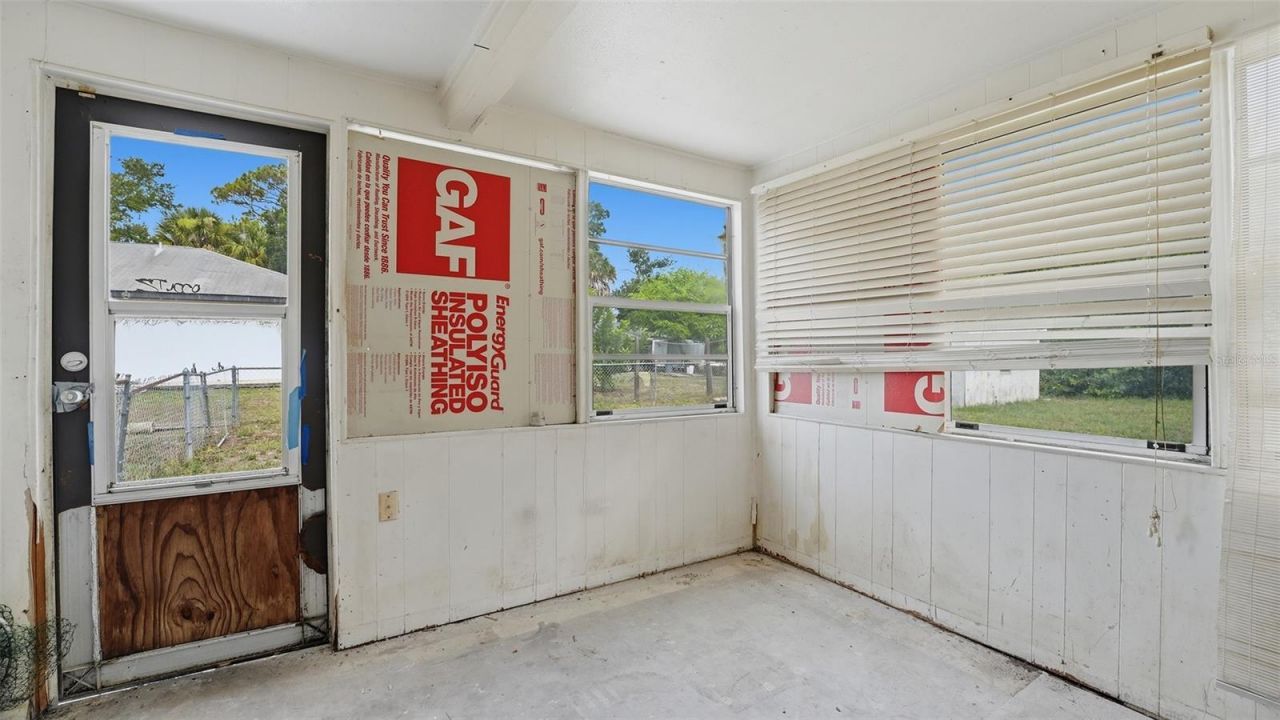 1015 60th Avenue Terrace W, Bradenton, FL 34207 Photo