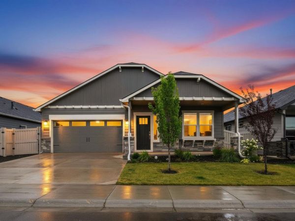 10093 W Novato Dr, Star, ID 83669