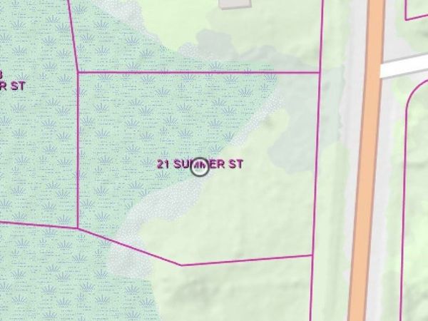 21 Summer St, Medway, MA 02053