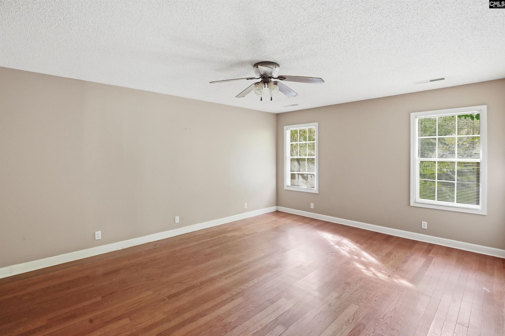 81 Radcliff Drive  Photo 7