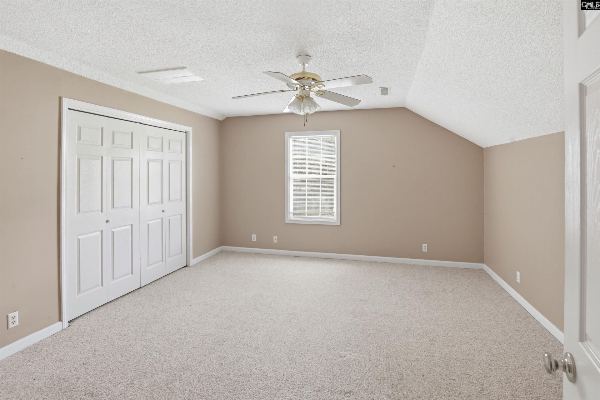 81 Radcliff Drive  Photo 9