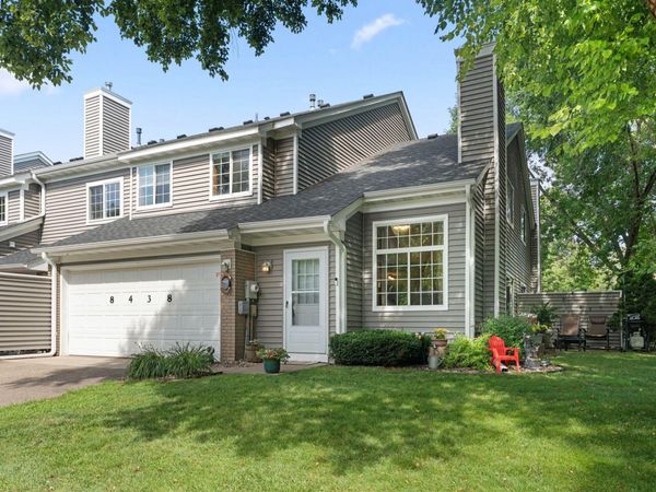 8438 Copperfield Way, Unit 78, Inver Grove Heights, MN 55076