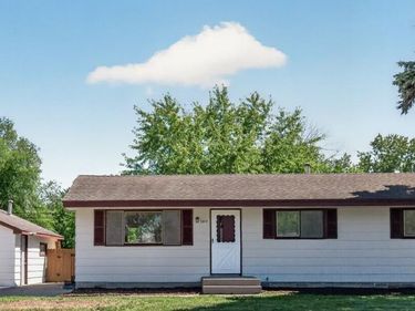 7817 67th Avenue N, Brooklyn Park, MN 55428