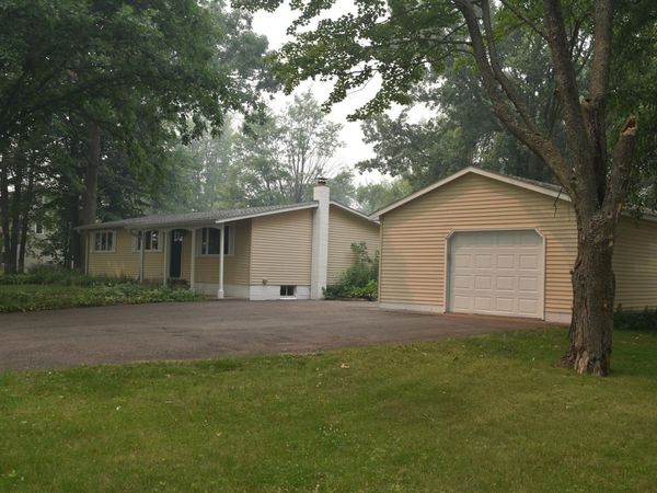 103 Carriage Hill Drive , Hinckley, MN 55037