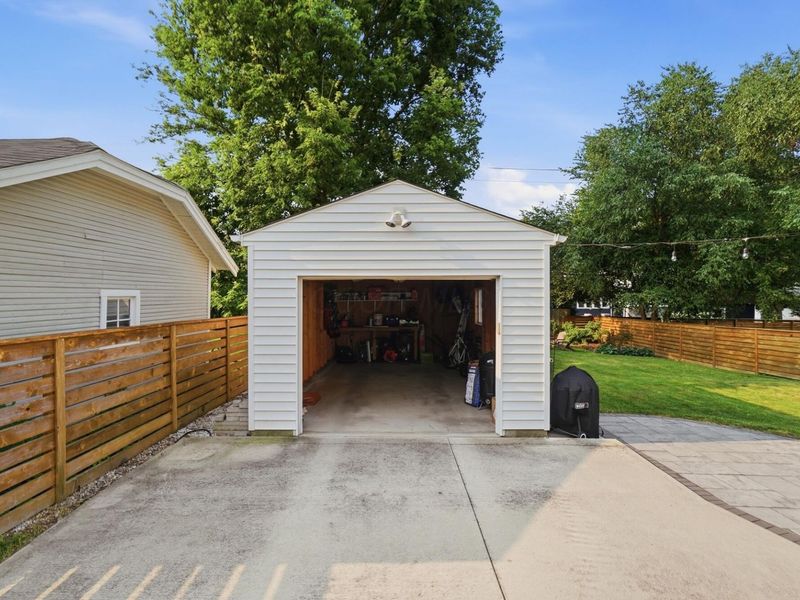 119 E Dunedin Road , Columbus, OH 43214 Photo 27