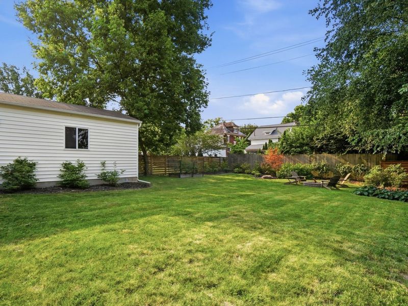 119 E Dunedin Road , Columbus, OH 43214 Photo 35