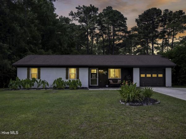 304 Millhouse Road, Castle Hayne, NC 28429