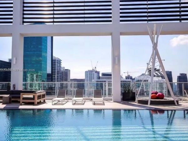 151 SE 1st St , Unit 2411, Miami, FL 33131