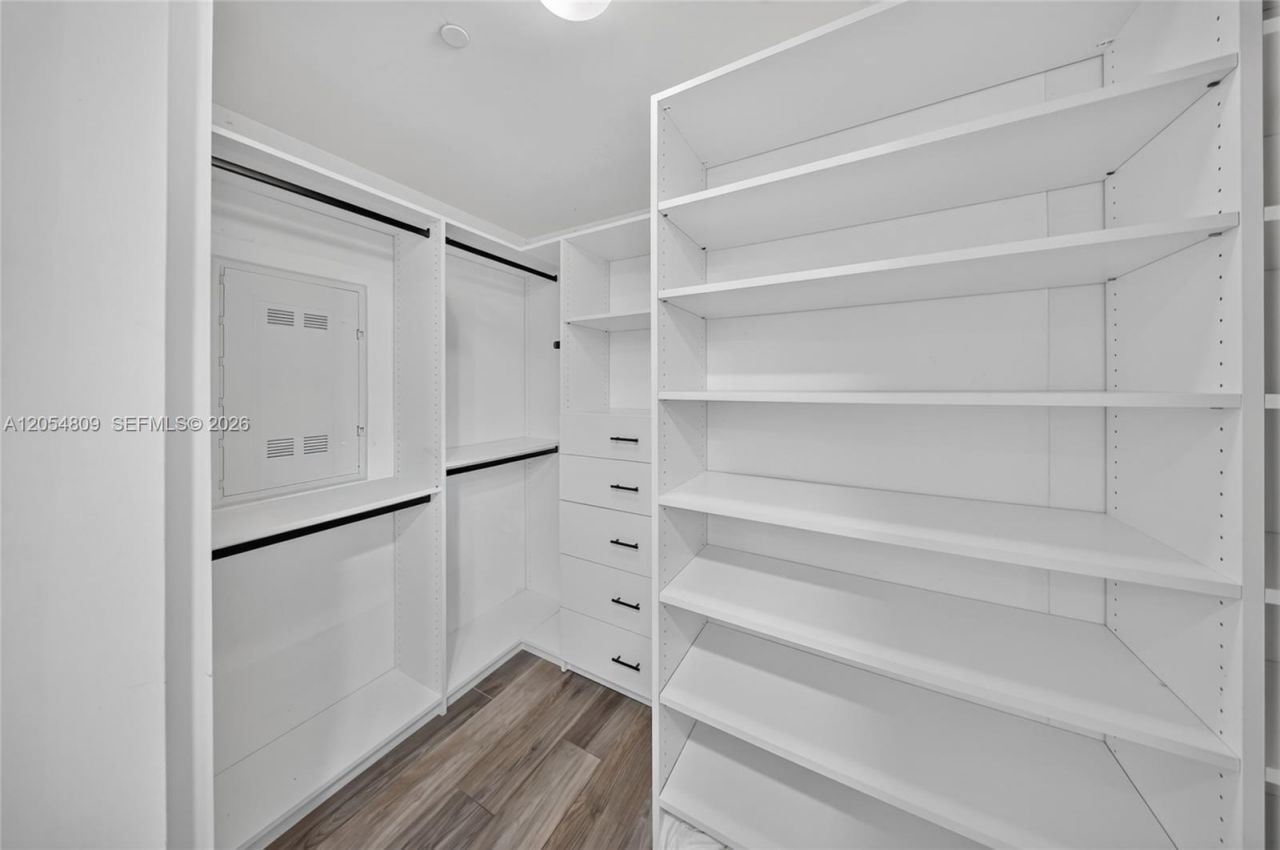 801 S Miami Ave , Unit 3010, Miami, FL 33130 Photo