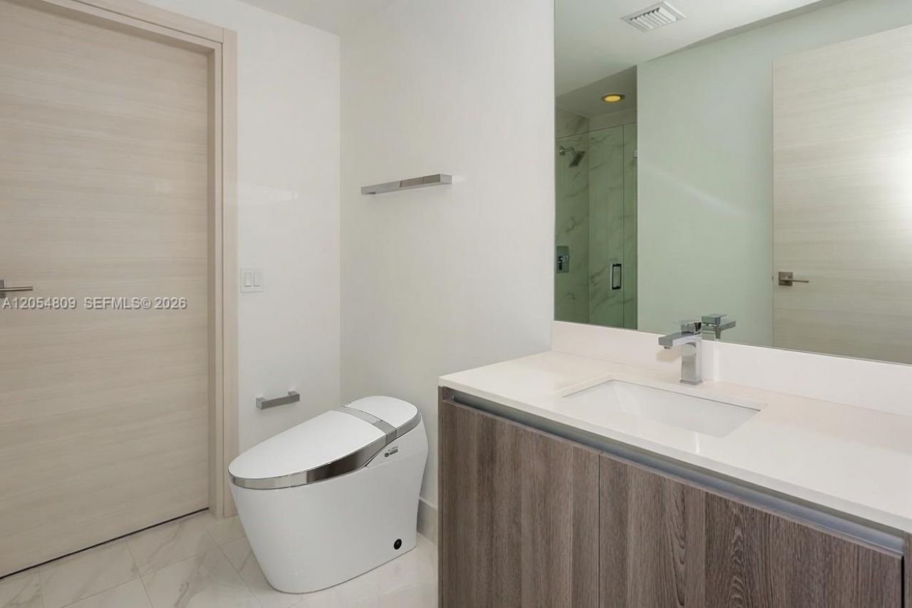 801 S Miami Ave , Unit 3010, Miami, FL 33130 Photo