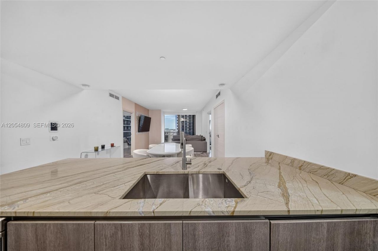 801 S Miami Ave , Unit 3010, Miami, FL 33130 Photo