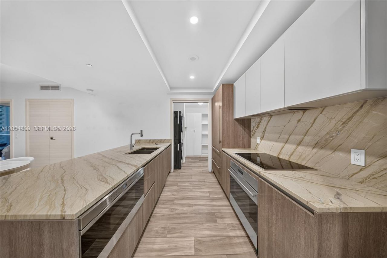 801 S Miami Ave , Unit 3010, Miami, FL 33130 Photo
