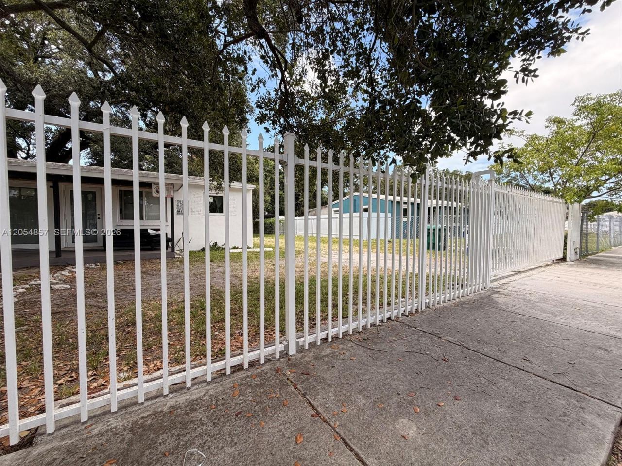 2123 NW 93rd St , Unit 2123, Miami, FL 33147 Photo