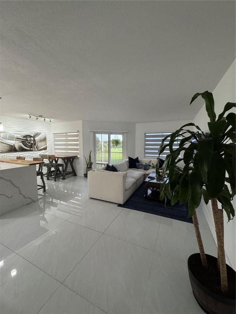 500 SW 130th Ter , Unit 302A, Pembroke Pines, FL 33027 Photo