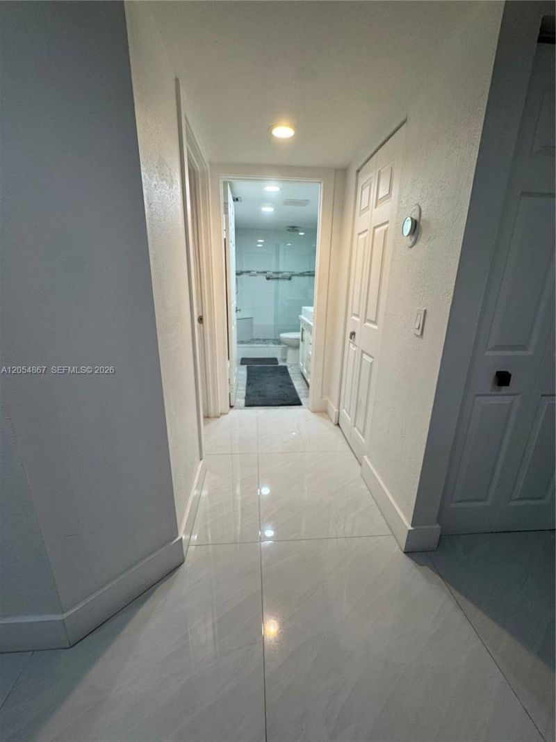 500 SW 130th Ter , Unit 302A, Pembroke Pines, FL 33027 Photo