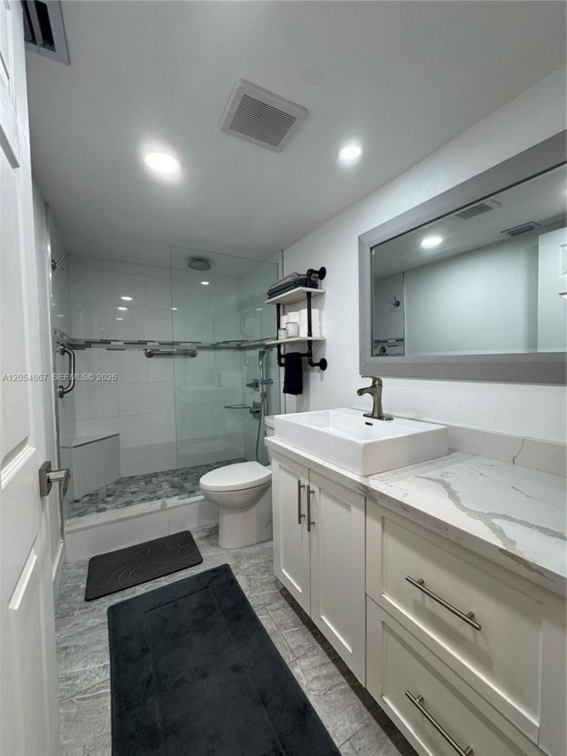 500 SW 130th Ter , Unit 302A, Pembroke Pines, FL 33027 Photo