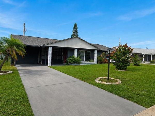 1505 Arrowhead Drive, Sun City Center, FL 33573