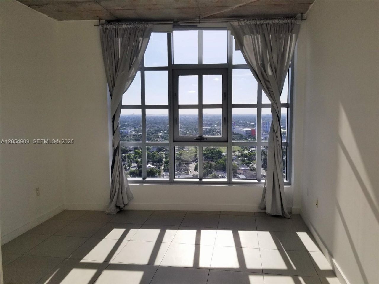 3301 NE 1st Ave , Unit H2407, Miami, FL 33137 Photo