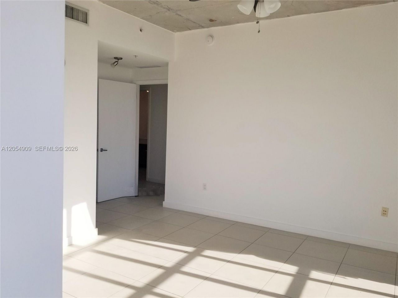 3301 NE 1st Ave , Unit H2407, Miami, FL 33137 Photo