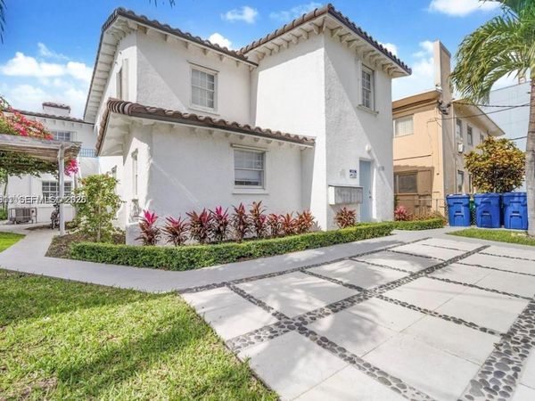 6966 Byron Ave , Unit 101, Miami Beach, FL 33141