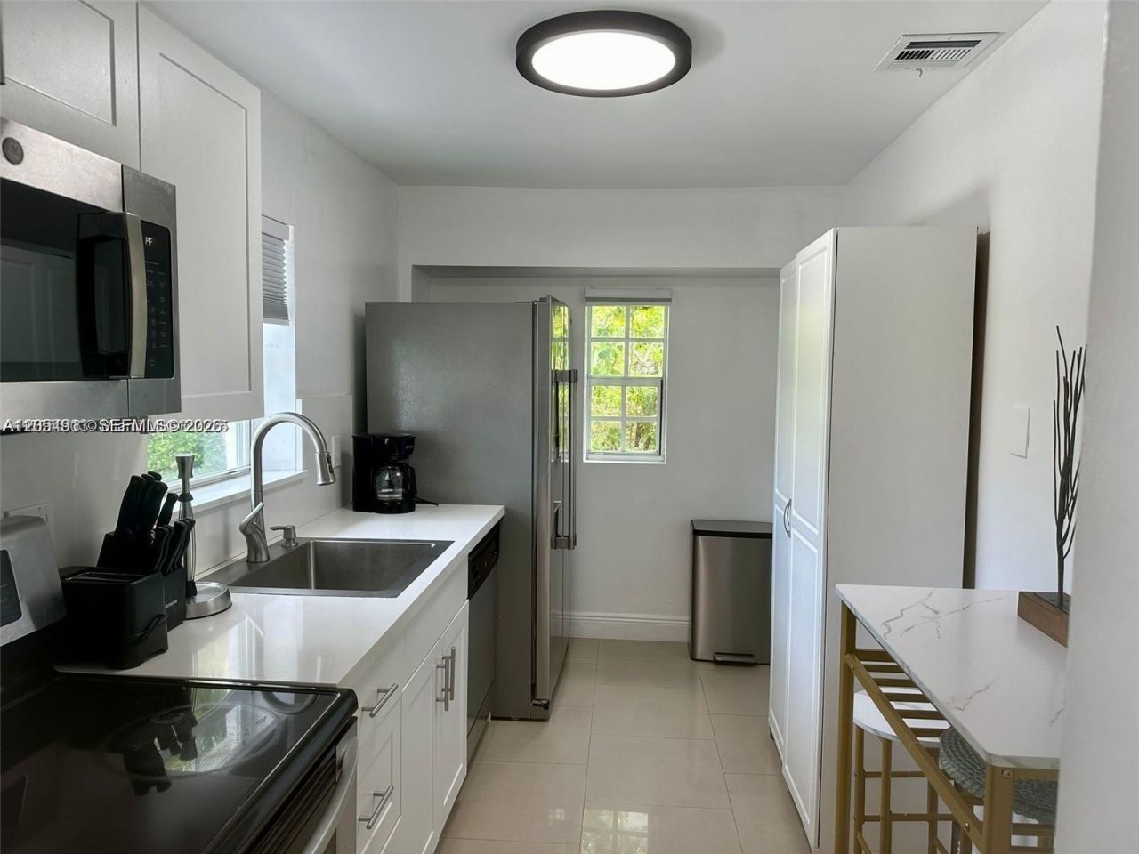 6966 Byron Ave , Unit 101, Miami Beach, FL 33141 Photo