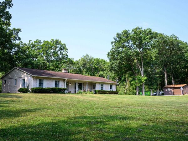 5704 E Oak Trail, Milton, WI 53563