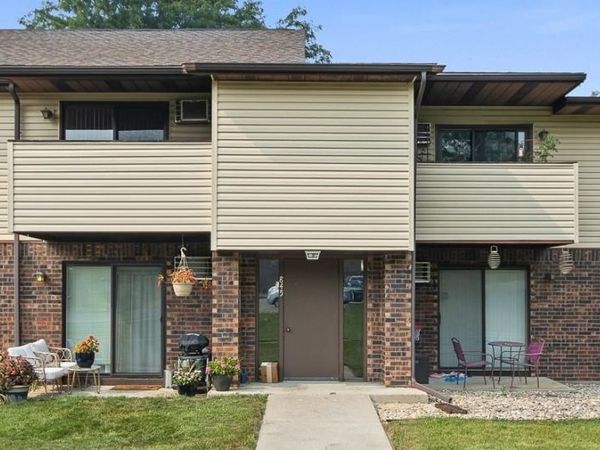845 N Gammon Road, Unit E, Madison, WI 53717