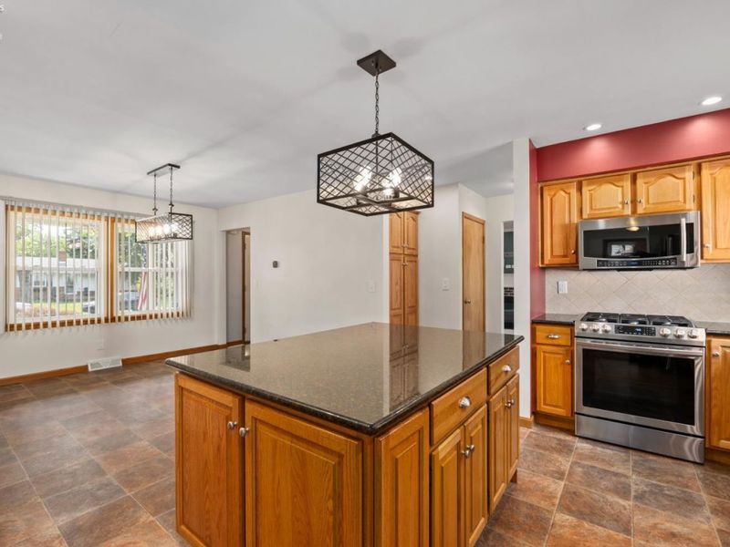 3807 Scottley Drive, Sandusky, OH 44870 Photo 17