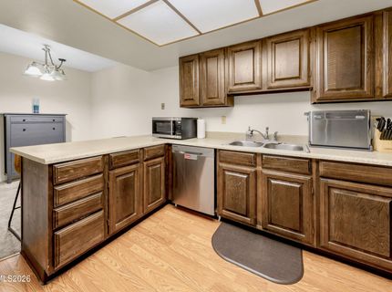 2300 Dickerson Road, Unit APT 39, Reno, NV 89503 Photo