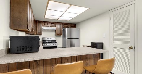 2300 Dickerson Road, Unit APT 39, Reno, NV 89503 Photo