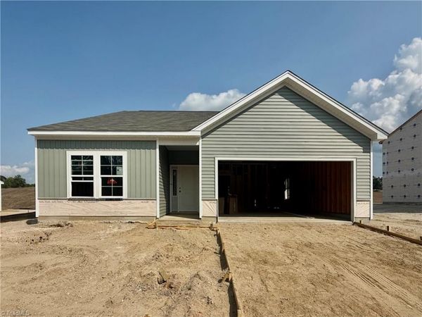 5857 Latigo Court, Clemmons, NC 27012