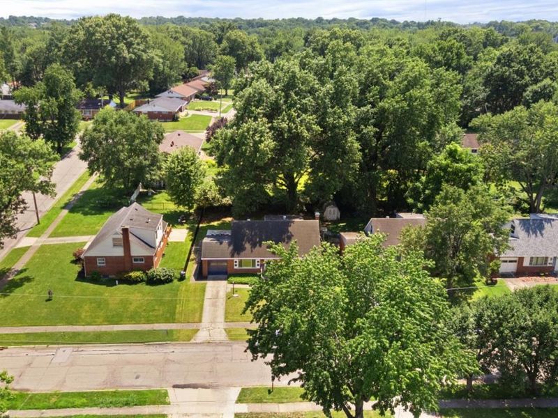 847 Sabino Court, Springfield Twp., OH 45231 Photo 9