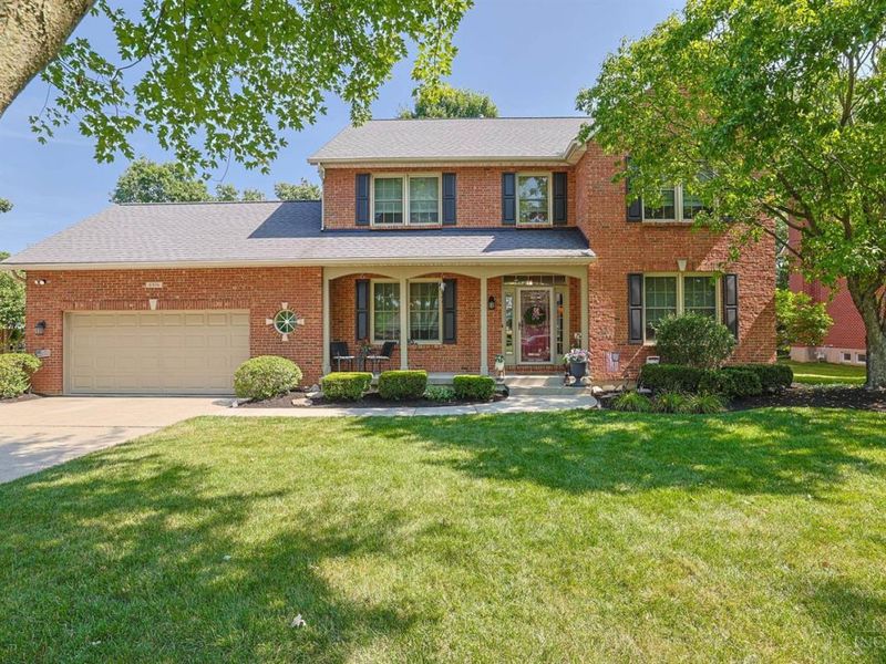 6936 Crown Pointe Drive, Liberty Township, OH 45011 Photo 2