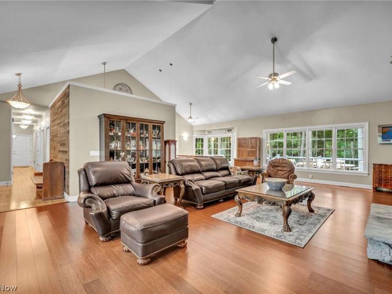 1144 Tanglewood Drive , Mantua, OH 44255 Photo 13