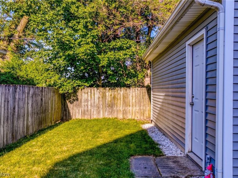 1373 Lakeland Avenue, Lakewood, OH 44107 Photo 48