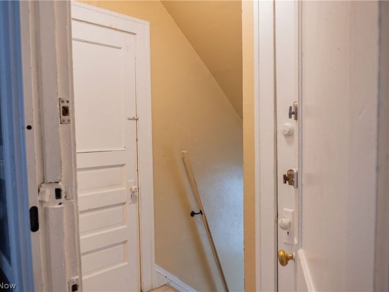9917 Manor Avenue, Cleveland, OH 44104 Photo 43