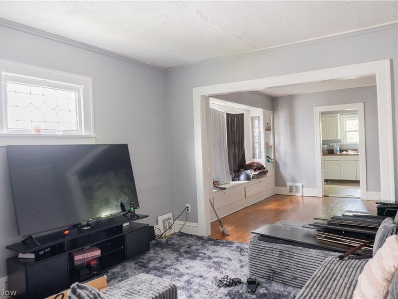 9917 Manor Avenue, Cleveland, OH 44104 Photo 5