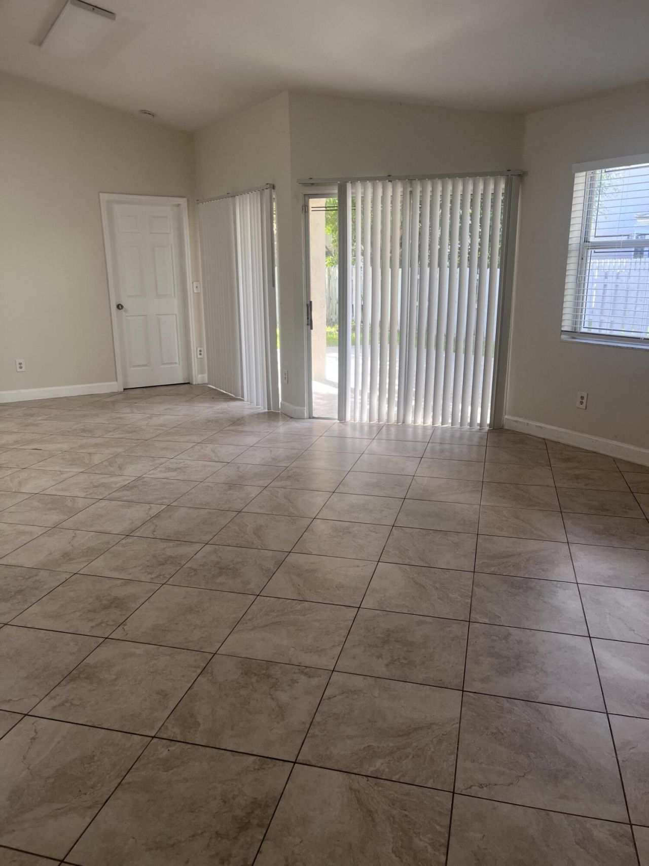 845 NW 98th Avenue, Plantation, FL 33324 Photo