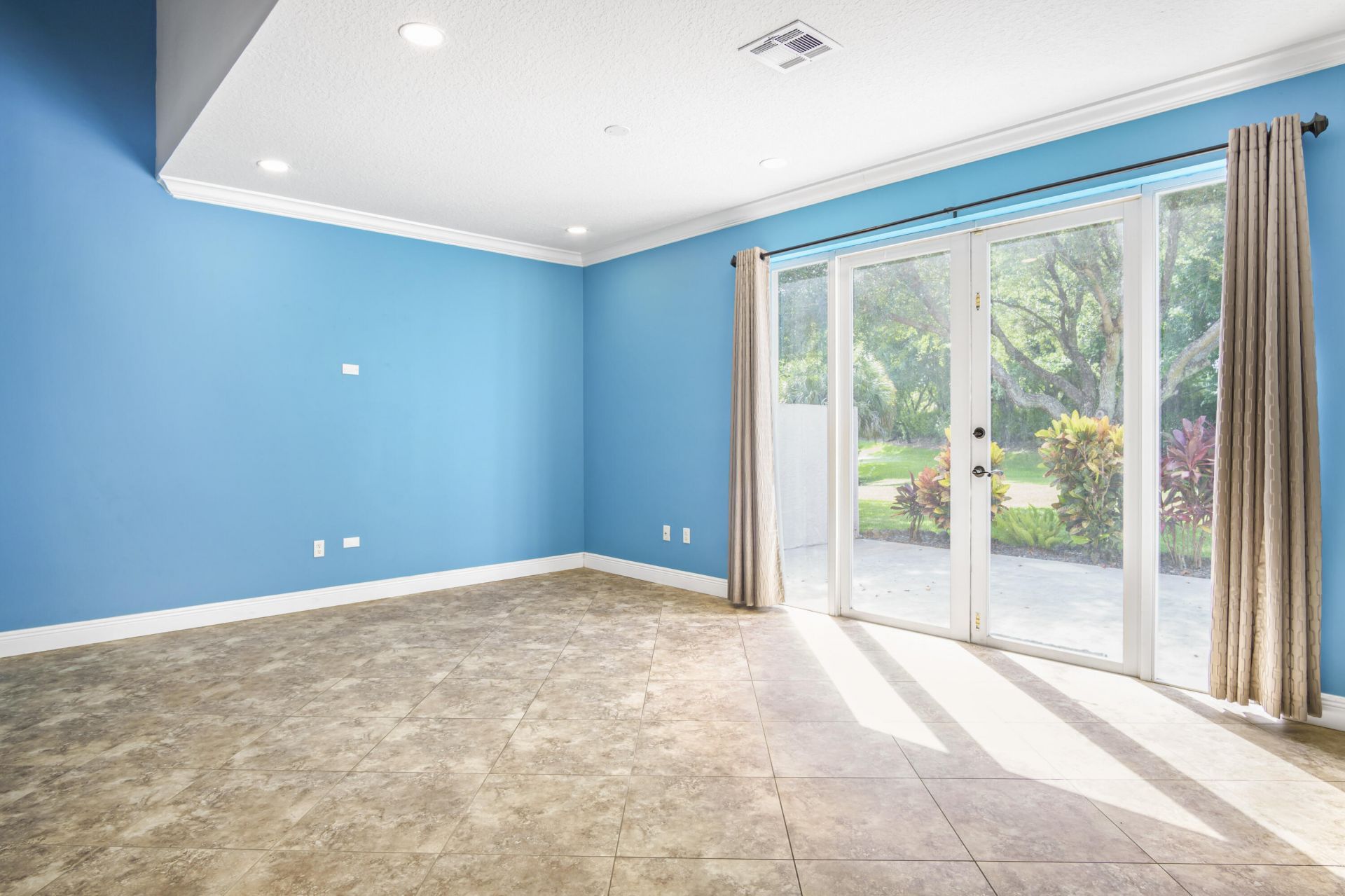 7798 Oak Grove Circle, Lake Worth, FL 33467 Photo