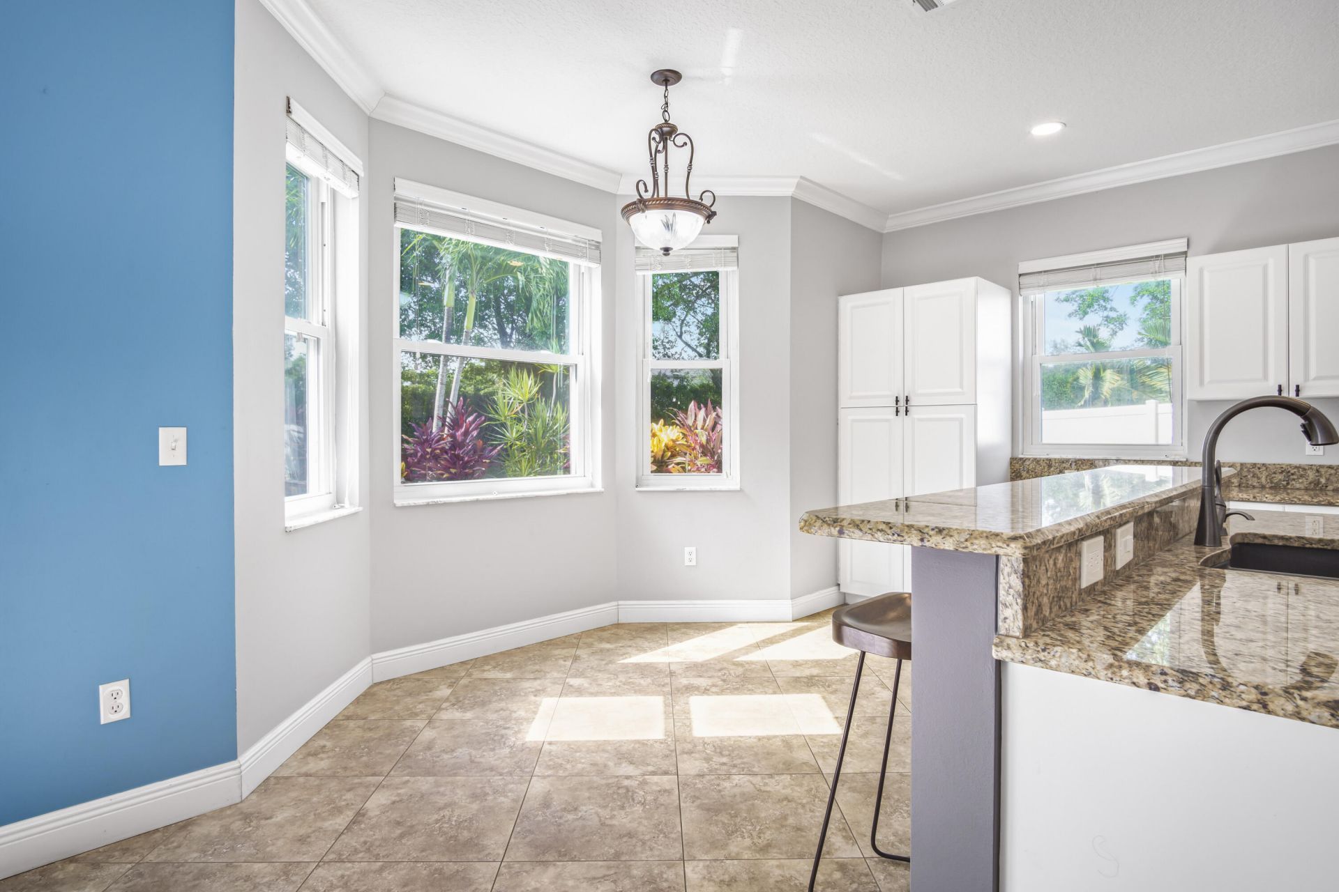 7798 Oak Grove Circle, Lake Worth, FL 33467 Photo