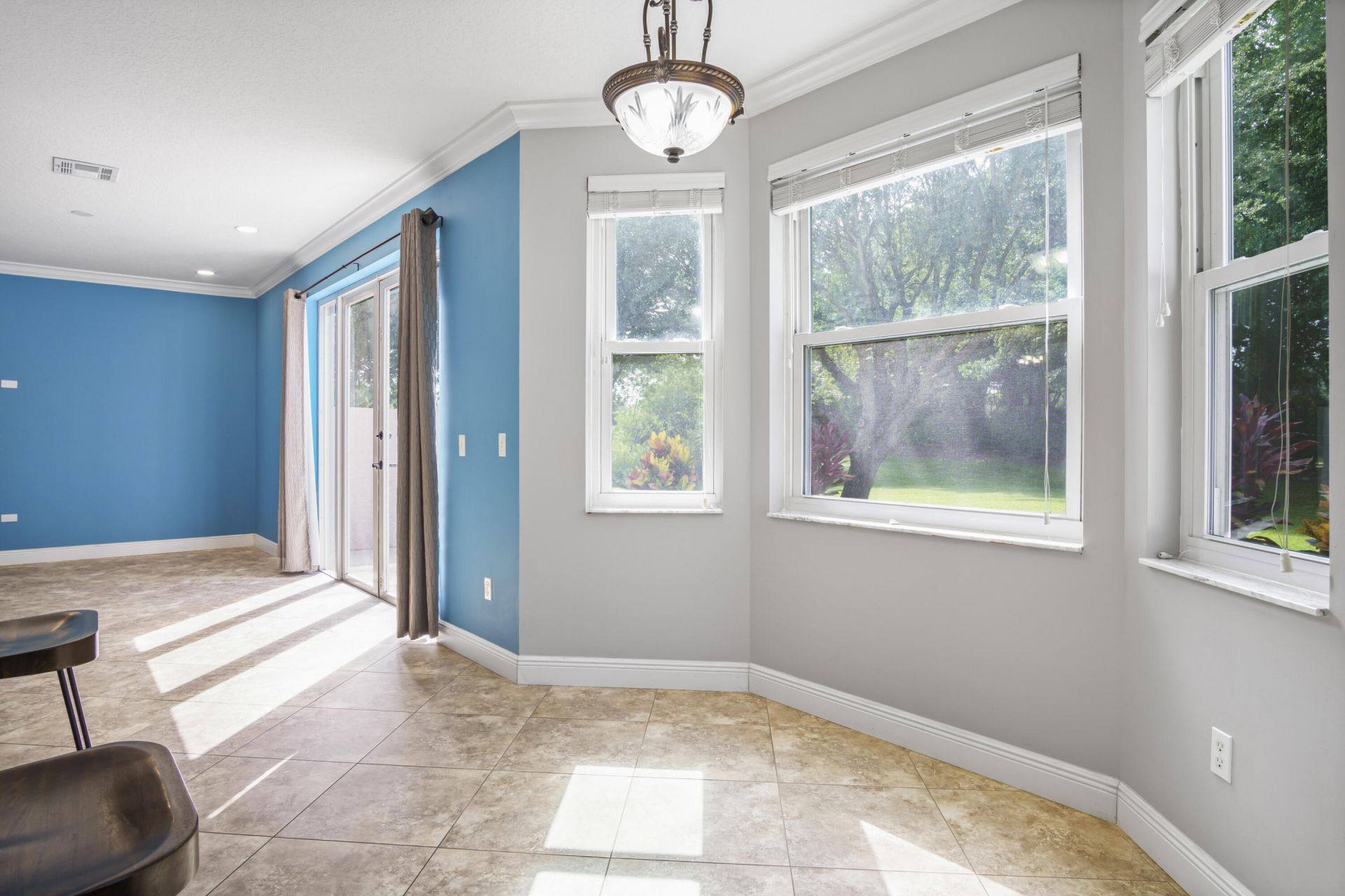 7798 Oak Grove Circle, Lake Worth, FL 33467 Photo