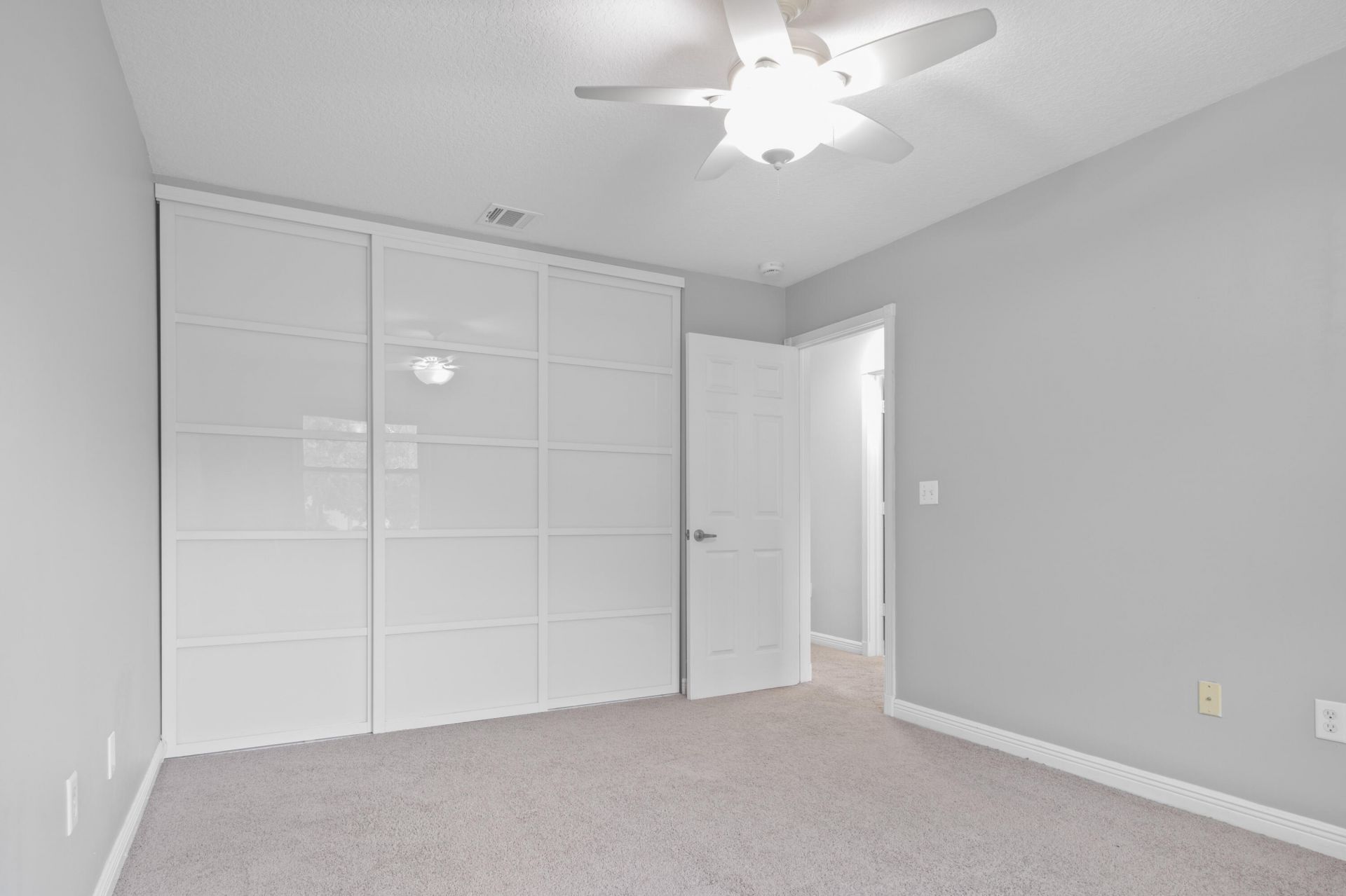 7798 Oak Grove Circle, Lake Worth, FL 33467 Photo