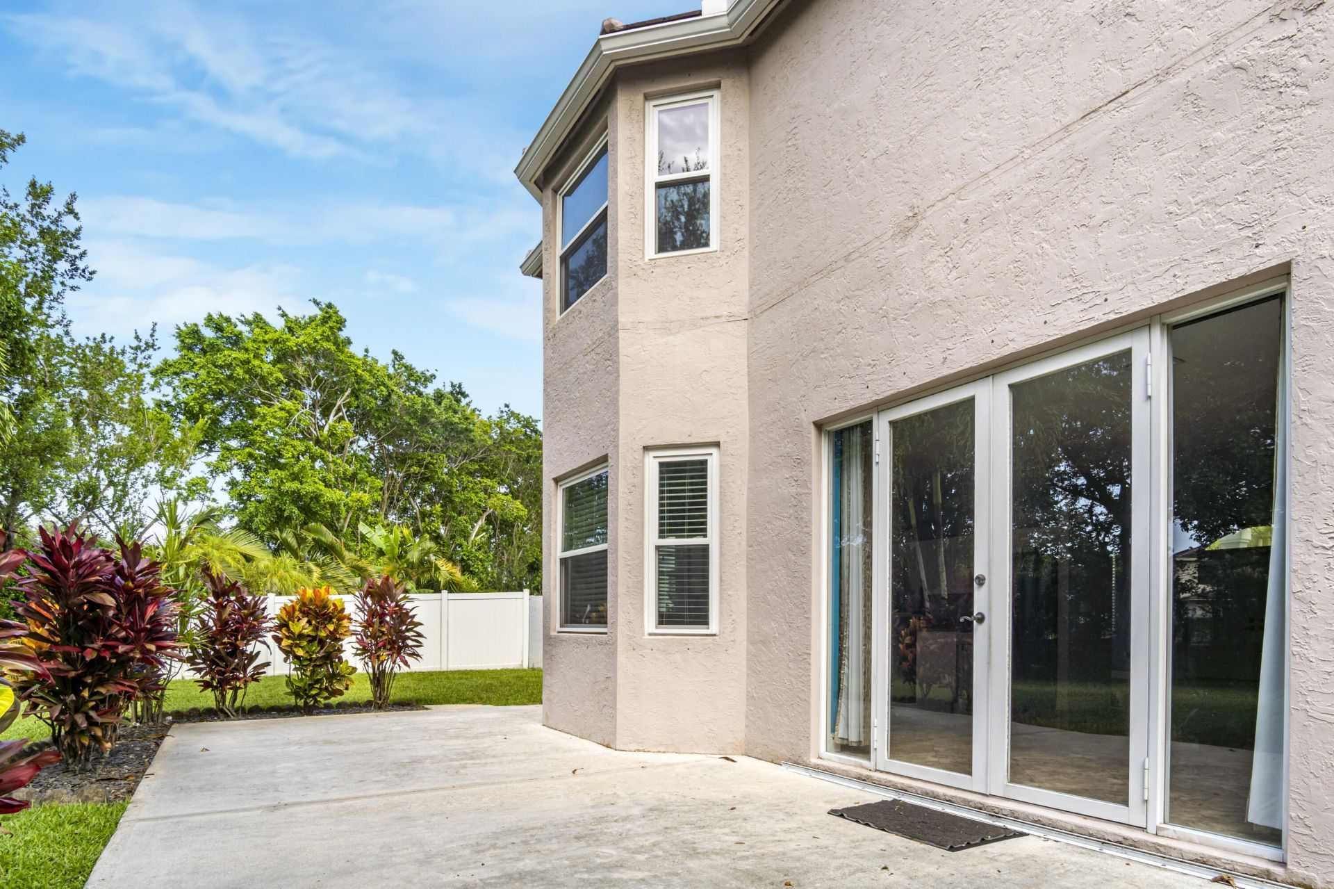 7798 Oak Grove Circle, Lake Worth, FL 33467 Photo