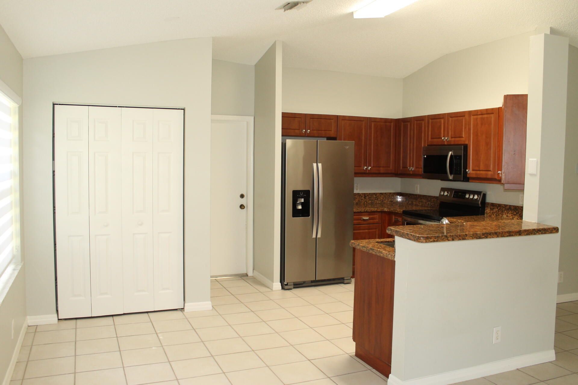 1943 Cygnus Court, Weston, FL 33327 Photo