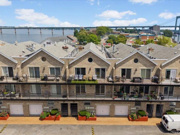 10 Pennyfield Ave Avenue , Unit 5C, Bronx, NY 10465