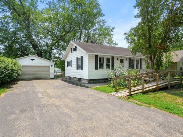 6170 Copeland Avenue, Kalamazoo, MI 49048