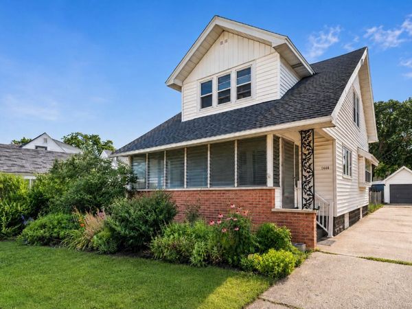 1444 Pine Avenue NW, Grand Rapids, MI 49504